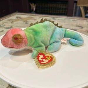 Ty Beanie Babies, Iggy. NWT